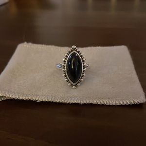 Rare, Retired James Avery Beaded Marquise Black Onyx Ring size 5.5
